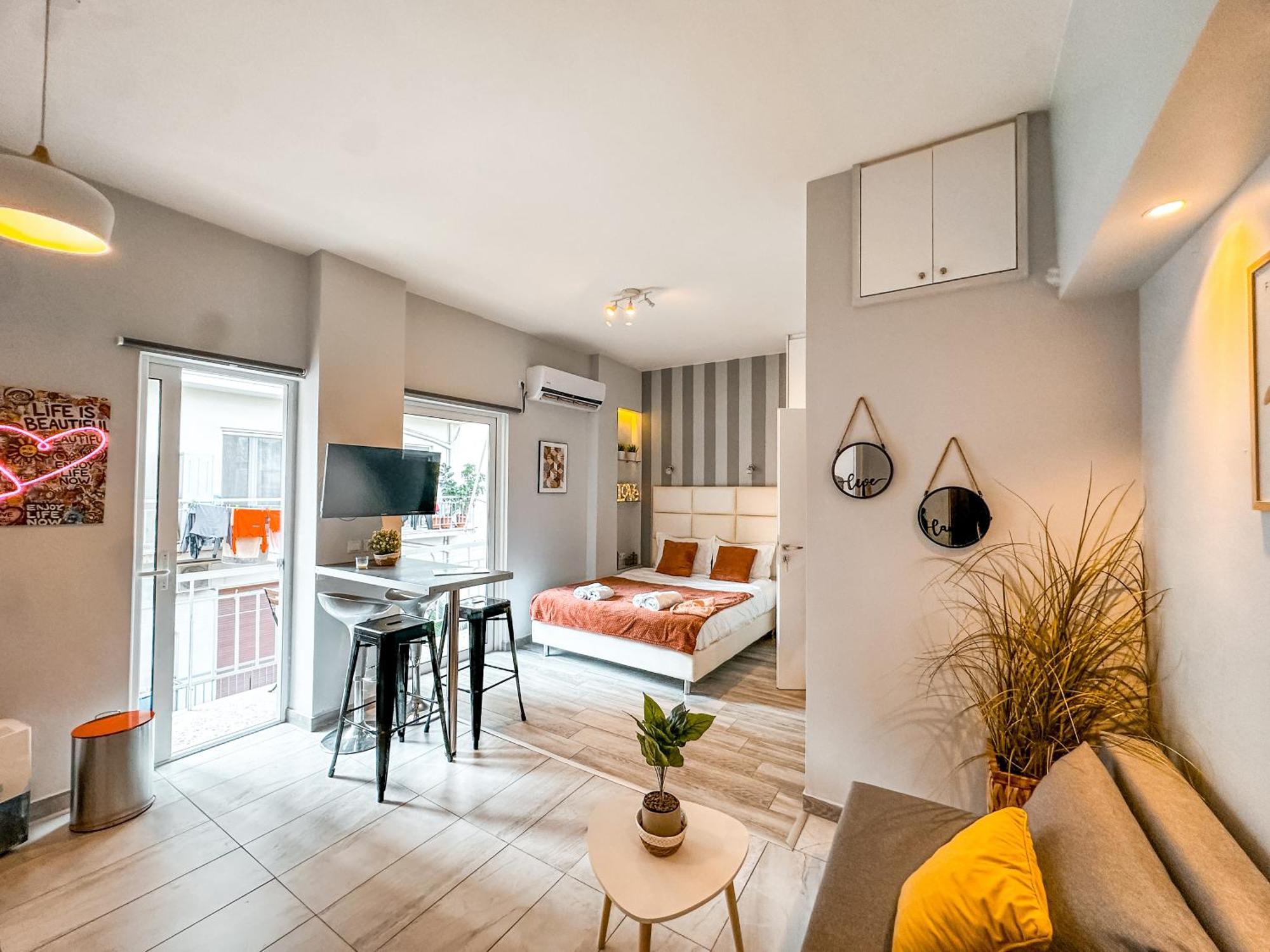 Walk To Markets From A Cozy Studio By Cielo Homes Aten Exteriör bild