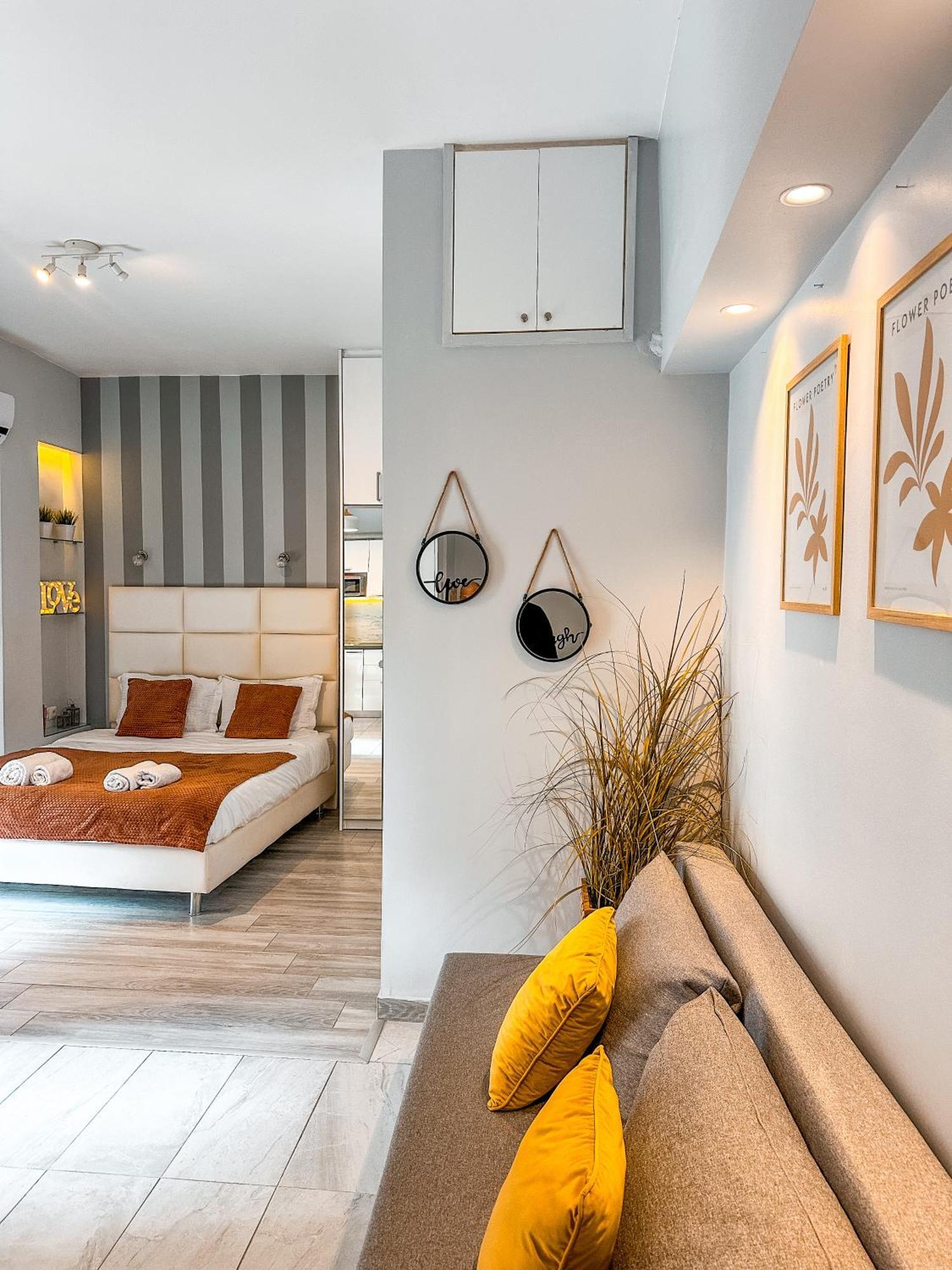 Walk To Markets From A Cozy Studio By Cielo Homes Aten Exteriör bild